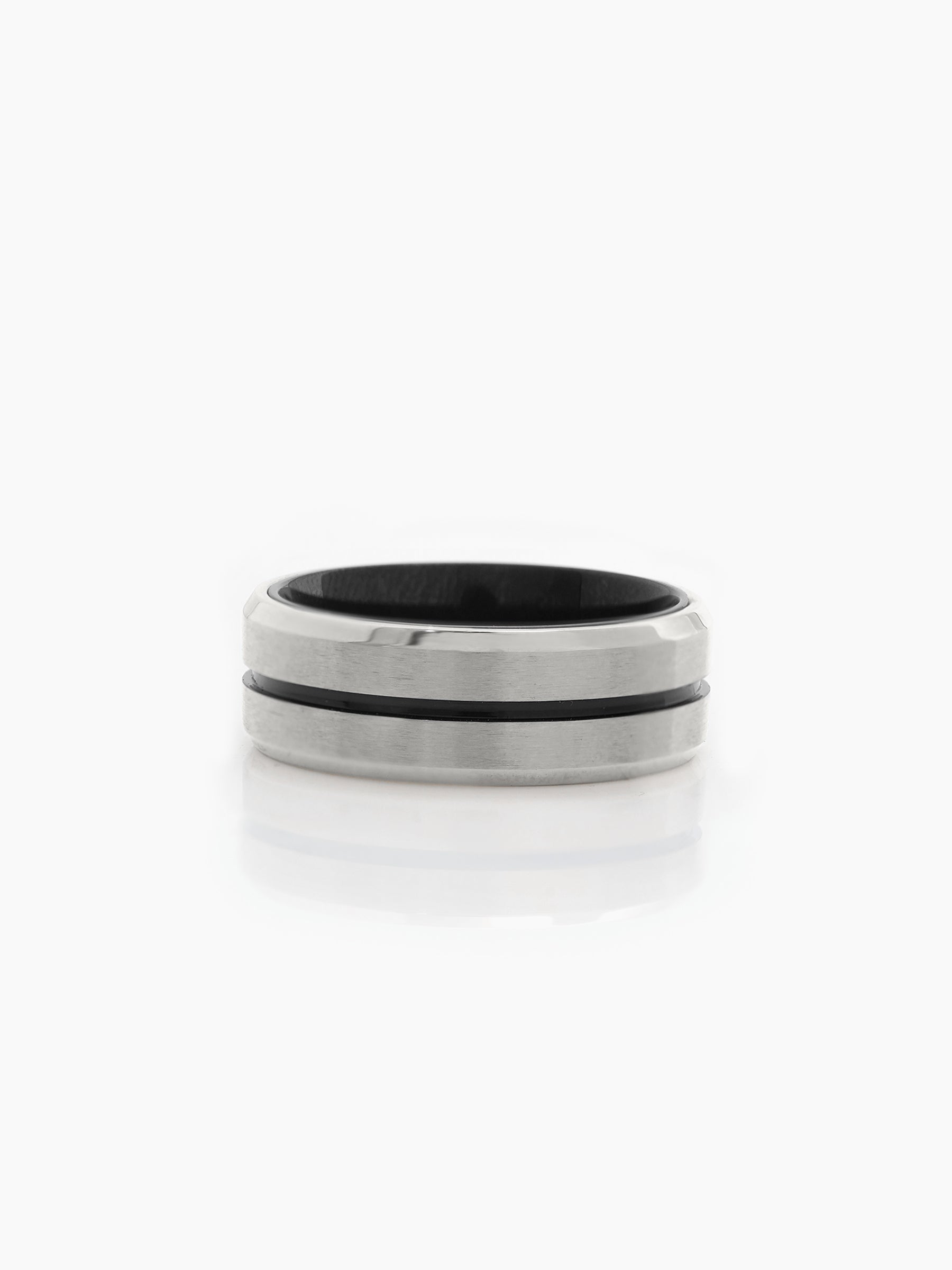 Zayvorn Line Silver Men's Ring - Swashaa