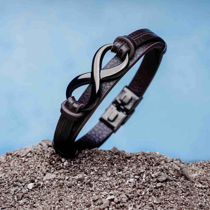 Zivom Men's Leather Bracelet - Swashaa
