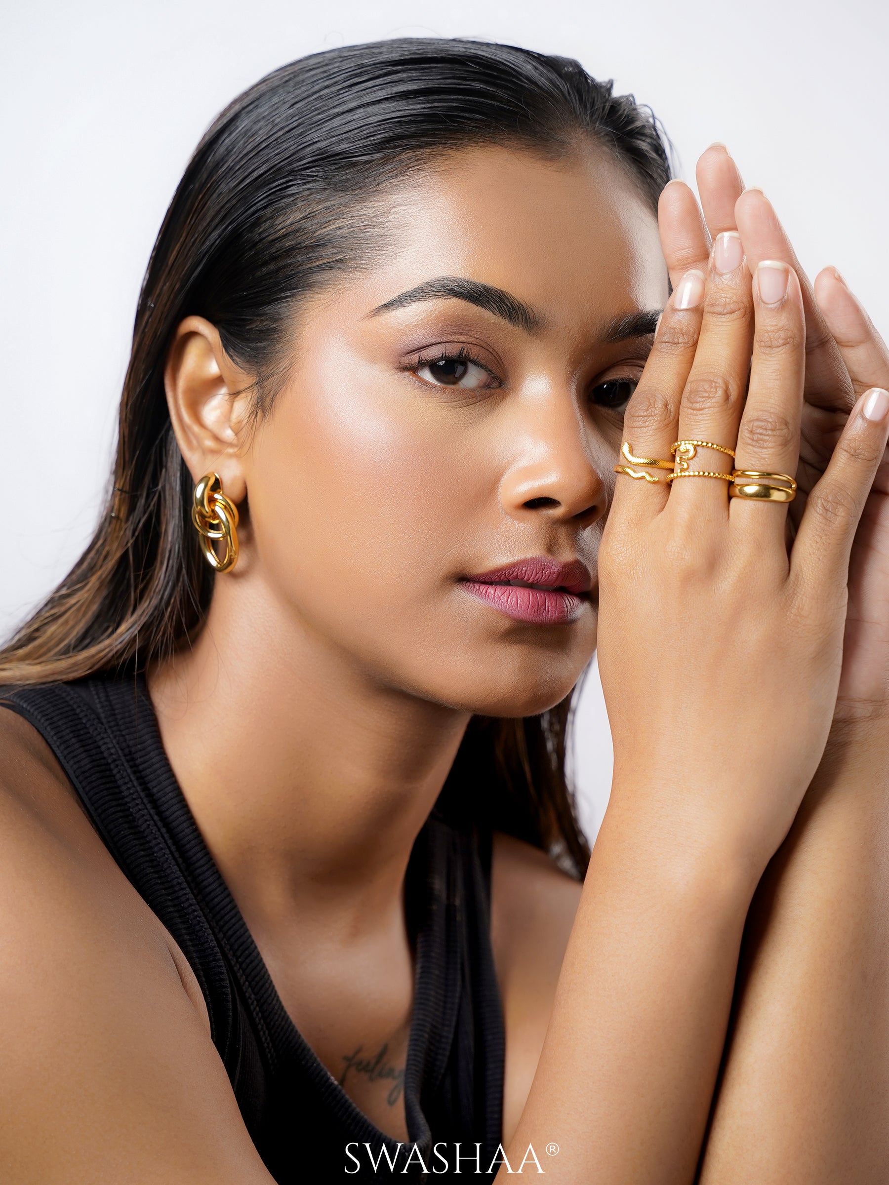 Derry Sleek Serpent Motif 18K Gold Plated Ring
Ashlekha Sleek Wrap Style Snake 18K Gold Plated Ring
Zoey Dual Band Space Adjustable 18K Gold Plated Ring
