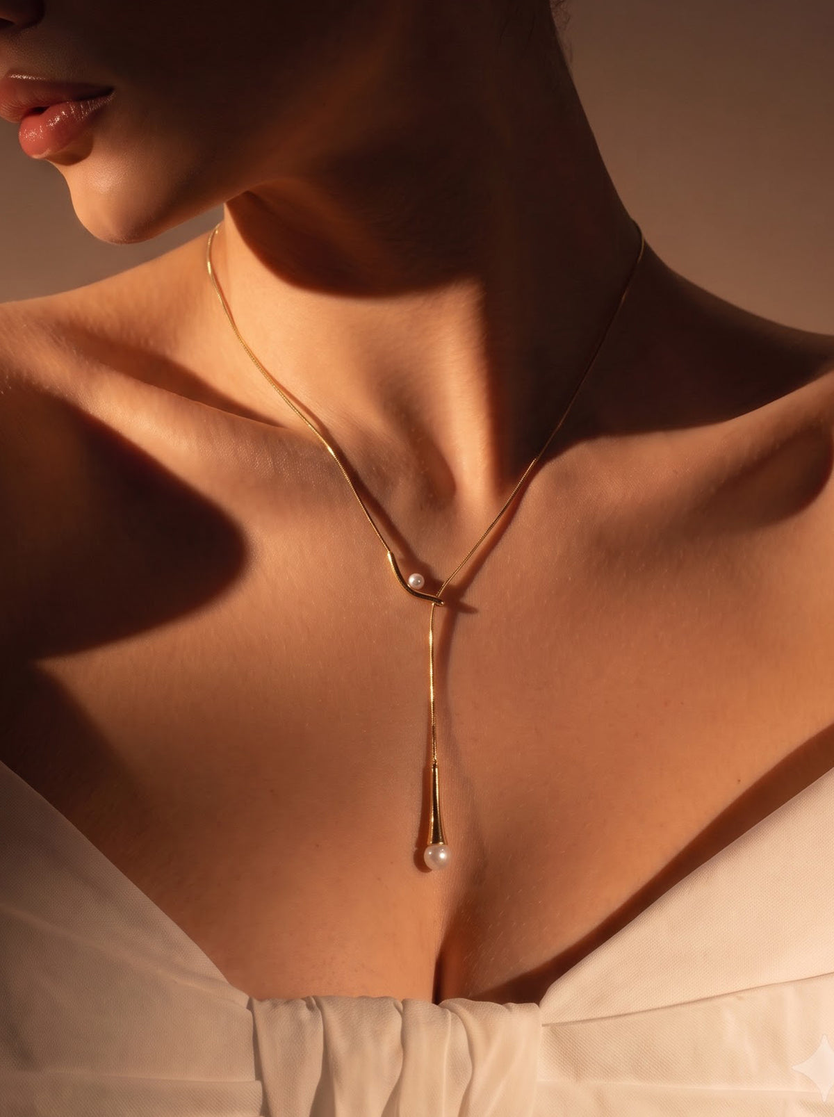 Zosiya Pearl Y-Shaped 18K Gold Plated Women's Chain Pendant Necklace 
