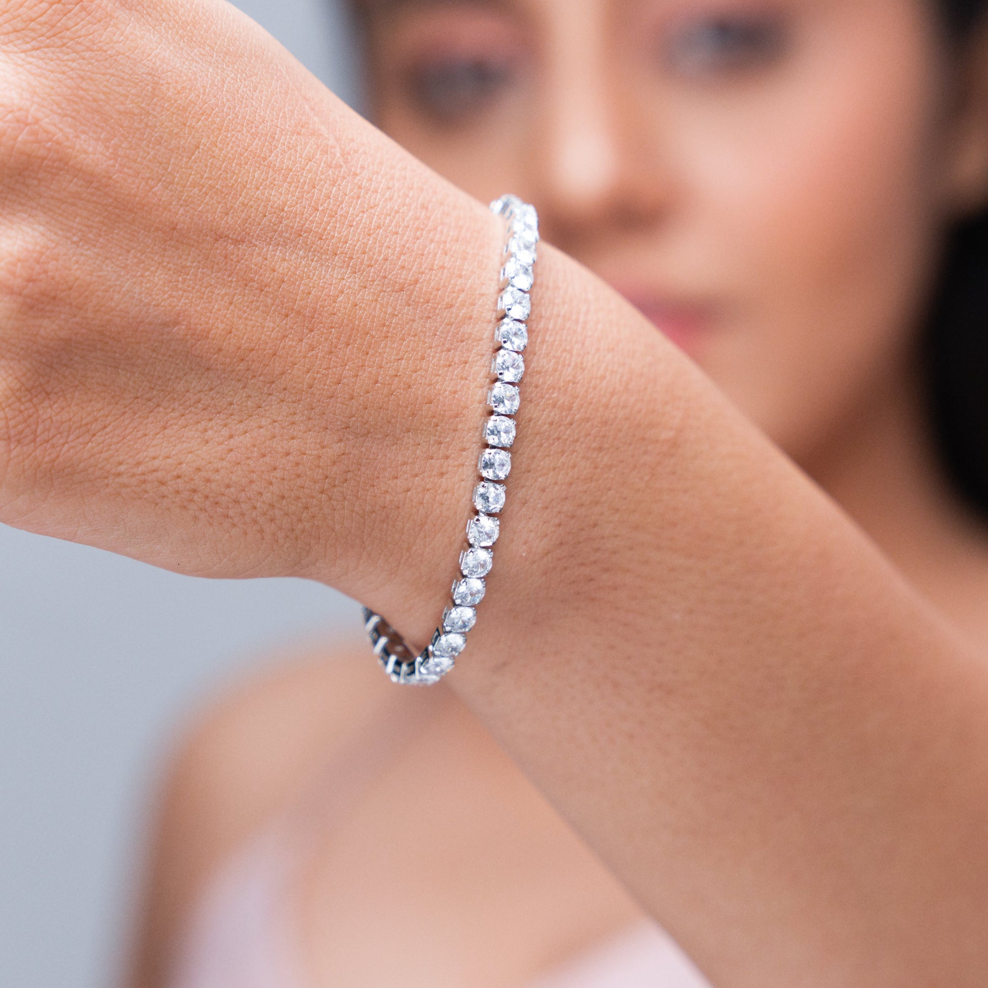 Akira Bracelet - Swashaa