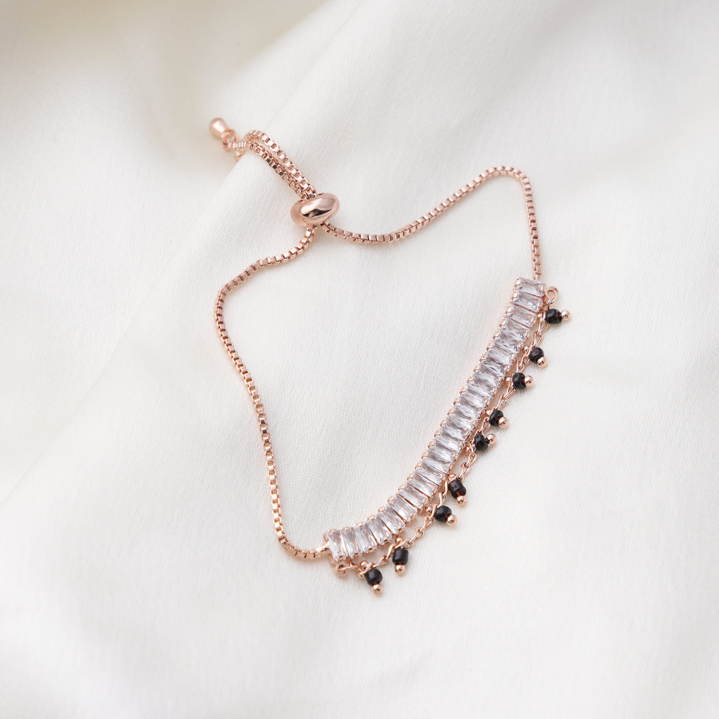 Dia Mangalsutra Bracelet - Swashaa