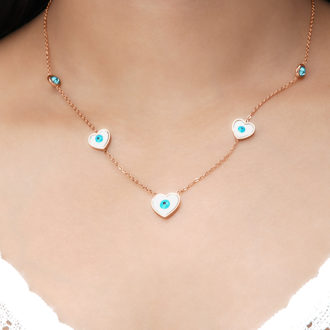 Elle Heart Necklace