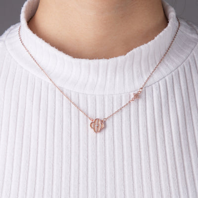 Spring Clover Necklace - Swashaa