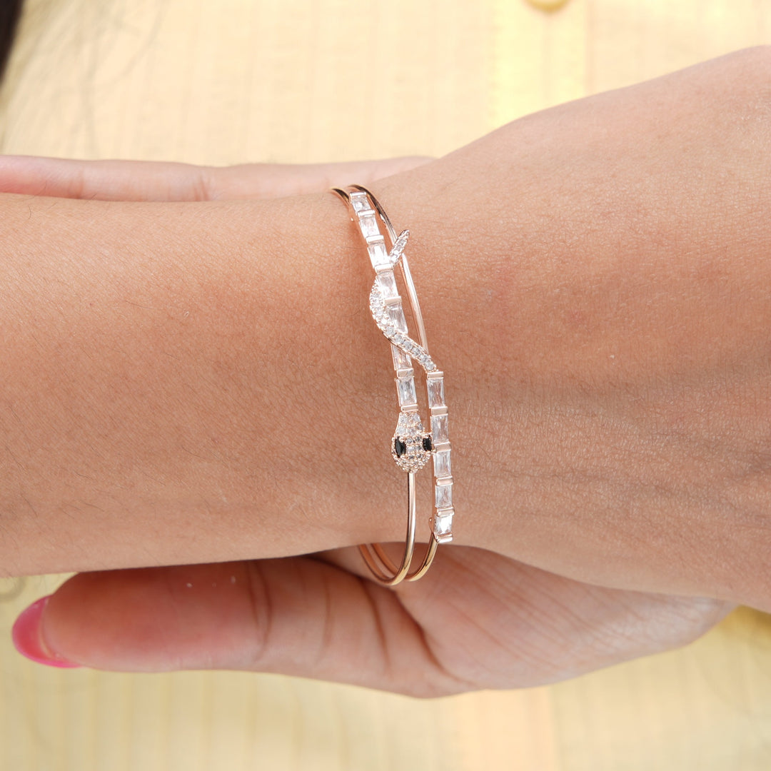 Petunia Snake Cuff Bracelet - Swashaa