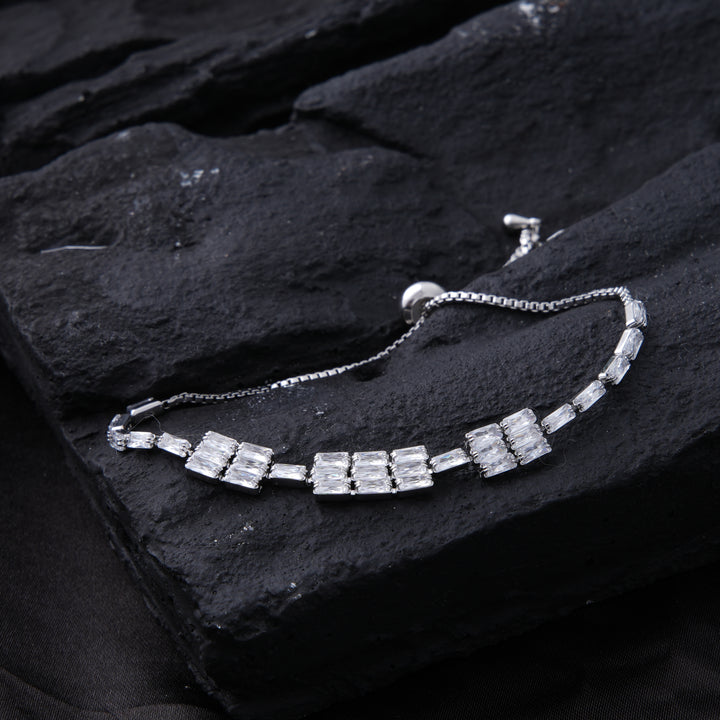 Roba Diamond Bracelet - Swashaa