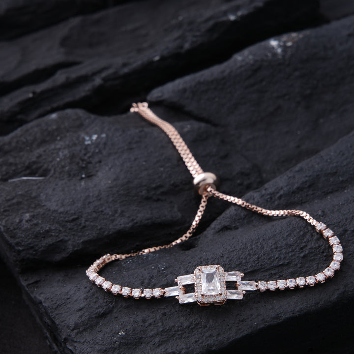 Esther Solitaire Bracelet - Swashaa