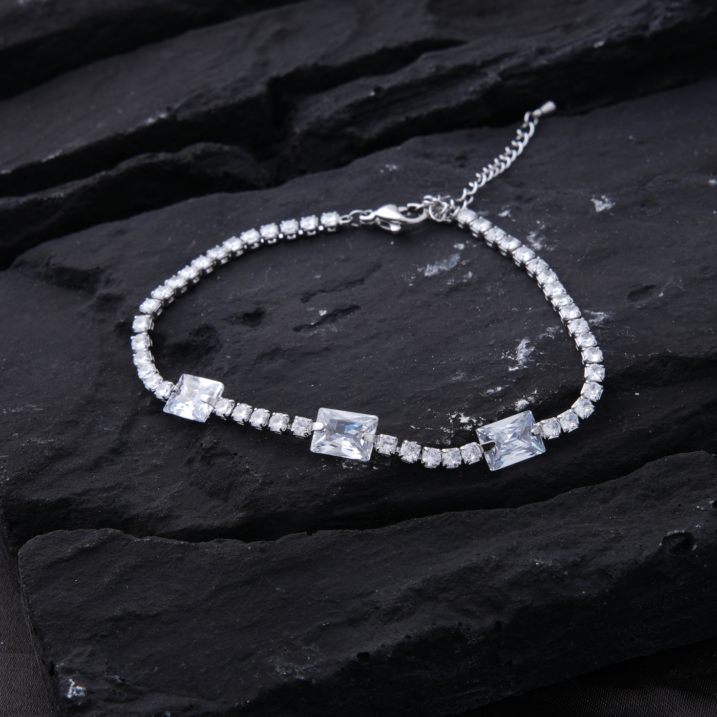 Nikolina Bracelet