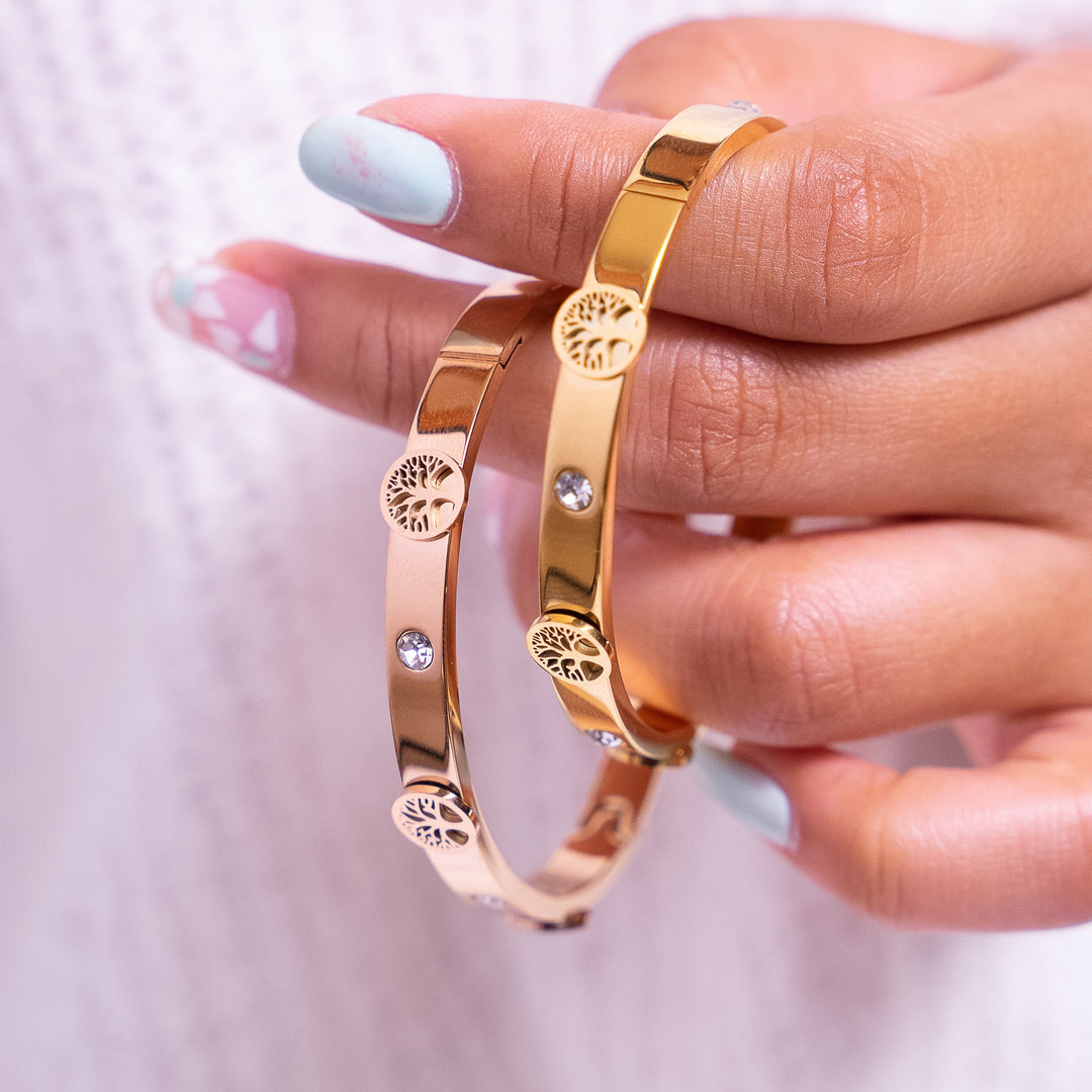 chanel gold bracelets for women