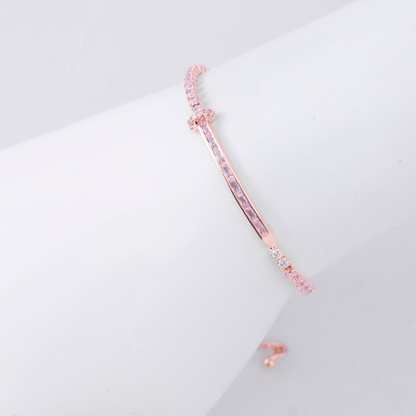 Pink Nail Daimond Bracelet - Swashaa