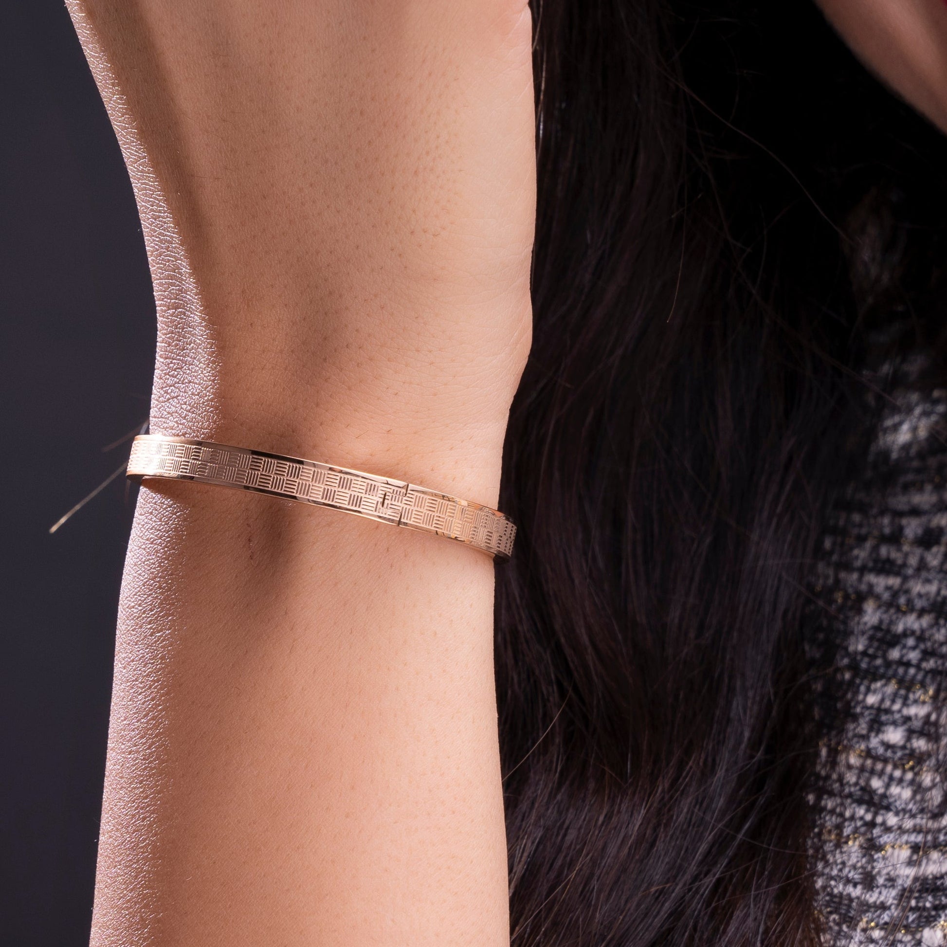 Jax Women's Bracelet - Swashaa
