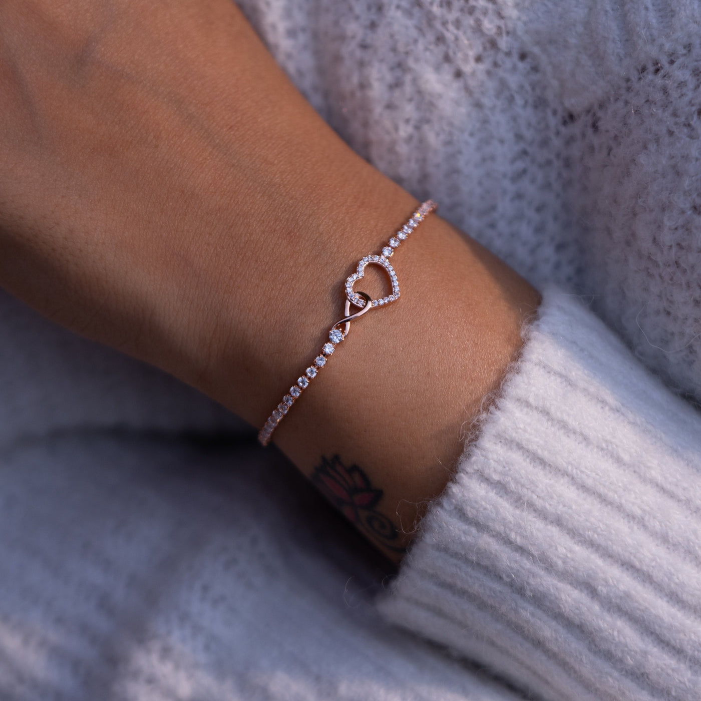 Heart Infinity Bracelet - Swashaa